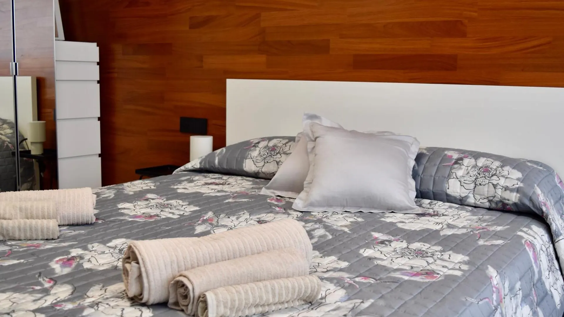 Arrivasti Stays Design Apartment In Milan Centre איטליה
